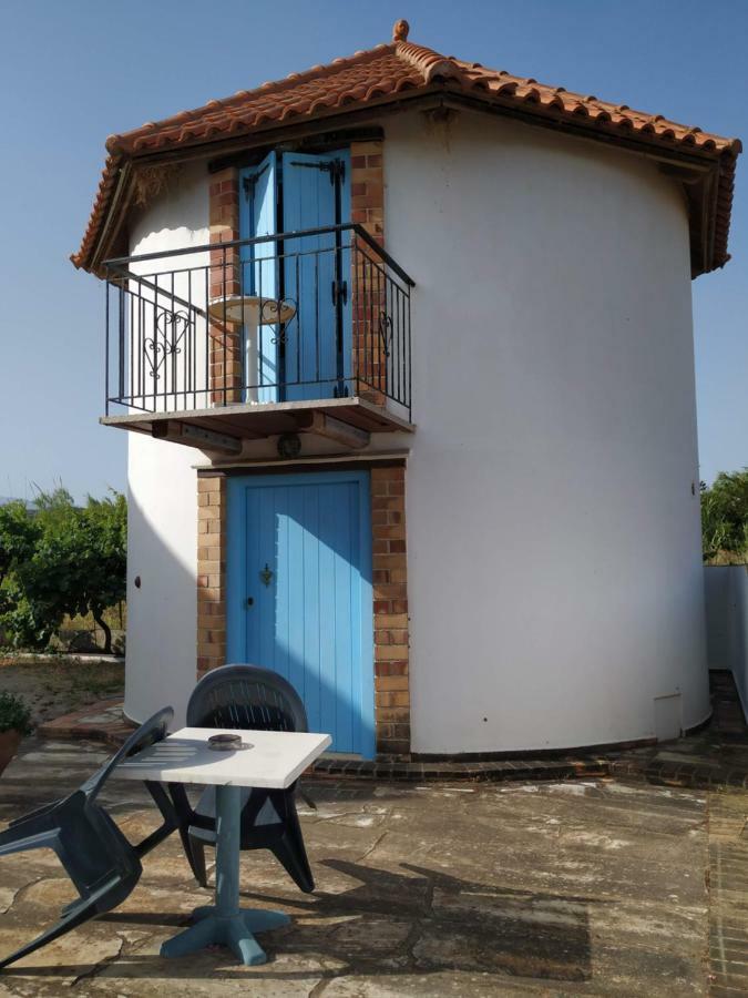 Pardalakis Studios Gerani  Екстериор снимка
